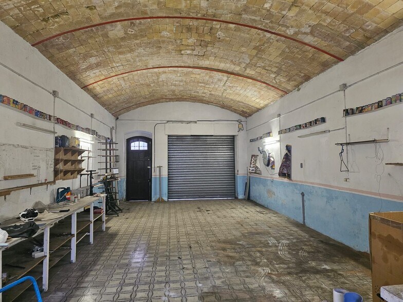 Local en Vilanova i la Geltrú, Barcelona en venta - Foto del interior - Imagen 3 de 9