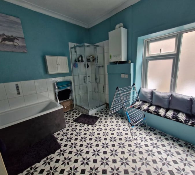 154 Westgate, Wakefield, WYK WF2 9SR - Unidad 154 -  - Foto del interior - Image 1 of 2