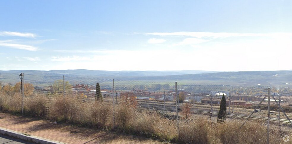 Terreno en Ávila, Ávila en venta - Foto principal - Imagen 1 de 1
