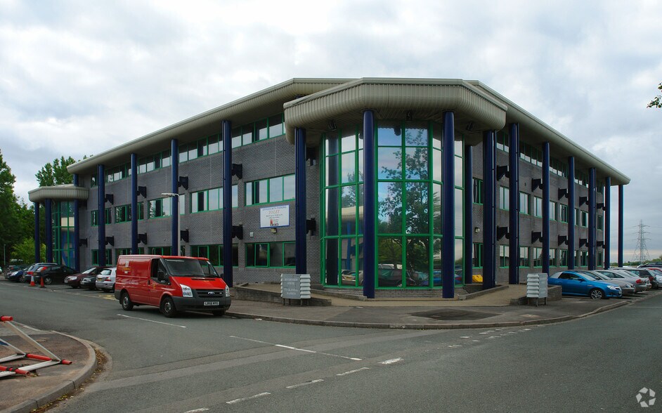 Fortran Rd, Cardiff en alquiler - Foto del edificio - Imagen 2 de 4