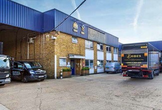 Más detalles de 24 Creekside, London - Nave en alquiler