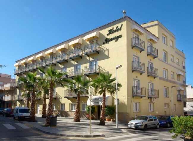 Más detalles de Hoteles y hospedaje en venta