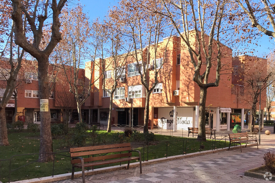 Plaza de Blas de Otero, 1, Rivas-Vaciamadrid, Madrid en alquiler - Foto principal - Imagen 2 de 2