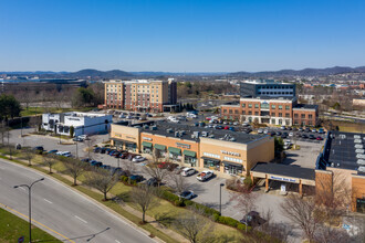 Carothers Pky & Bakers Br Ave, Franklin, TN - VISTA AÉREA  vista de mapa