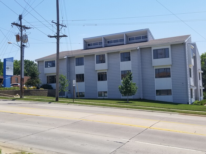 3715 SW 29th St, Topeka, KS en alquiler - Foto del edificio - Imagen 2 de 3