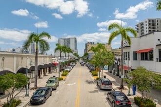 2020 Harrison St, Hollywood, FL - AÉREA vista de mapa - Image1
