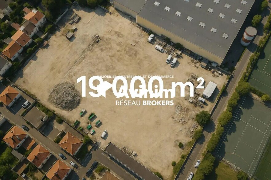 Terreno en La Courneuve en alquiler - Foto del edificio - Imagen 2 de 3