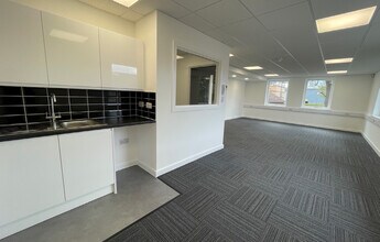 Willie Snaith Rd, Newmarket en alquiler Foto del interior- Imagen 2 de 5