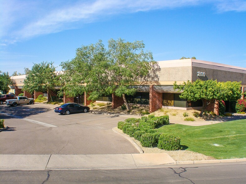 1800 W Broadway Rd, Tempe, AZ en alquiler - Foto principal - Imagen 1 de 2