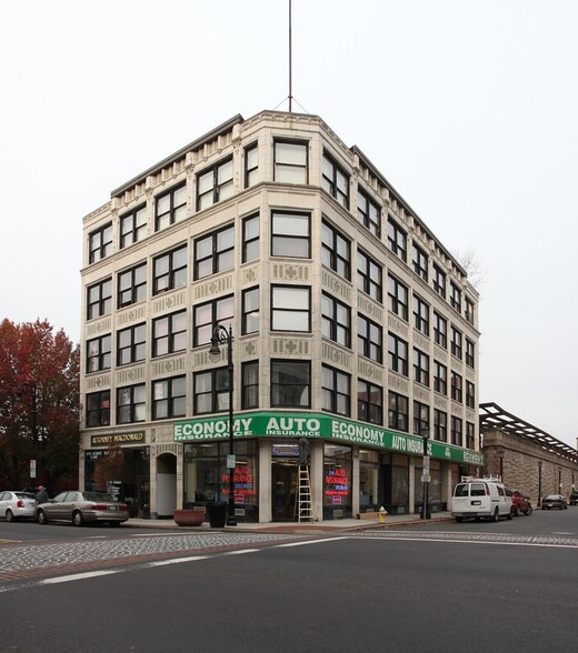 1695-1699 Main St, Springfield, MA en alquiler - Foto del edificio - Imagen 1 de 6