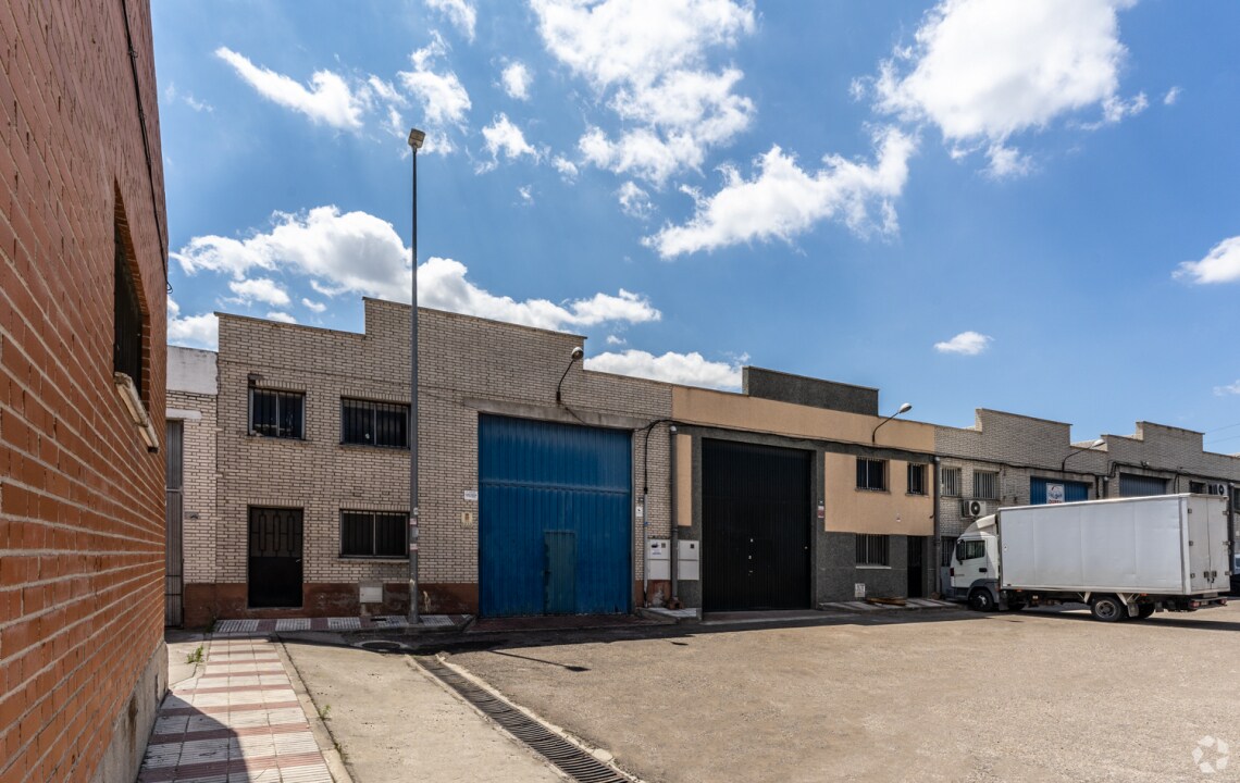 Calle Río Alberche, 36, Humanes de Madrid, Madrid en venta Foto del edificio- Imagen 1 de 1