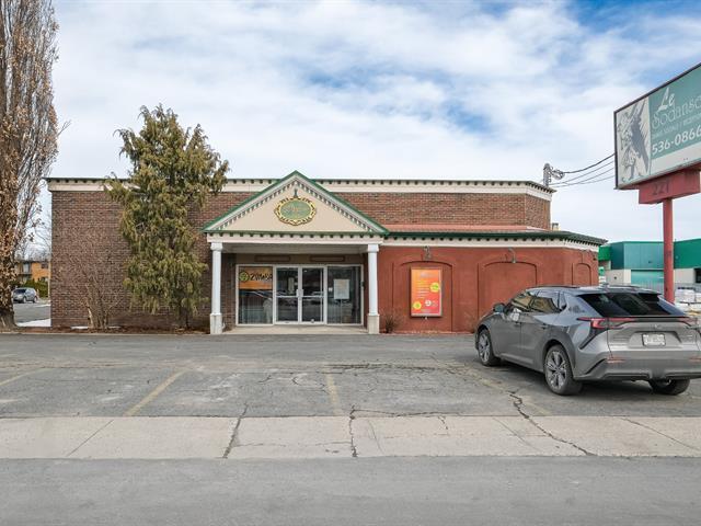 221 Rue Brébeuf, Beloeil, QC en venta - Foto del edificio - Imagen 1 de 4