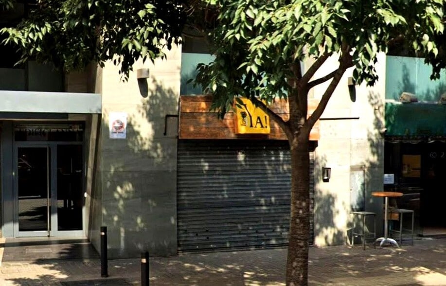 Edificio residencial en Santa Coloma de Gramenet, Barcelona en venta - Foto del edificio - Imagen 1 de 2
