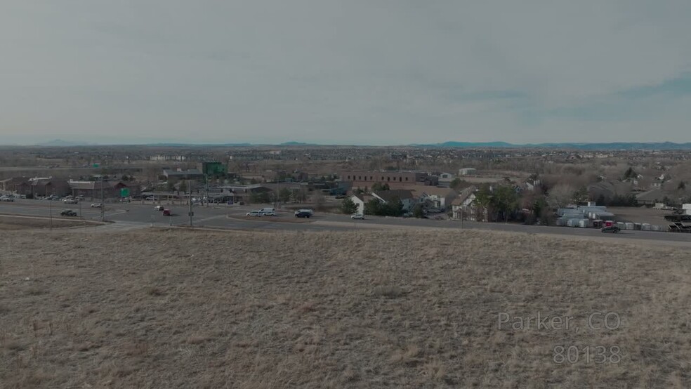 Cottonwood Dr, Parker, CO en venta - Vídeo de anuncio comercial - Imagen 2 de 4