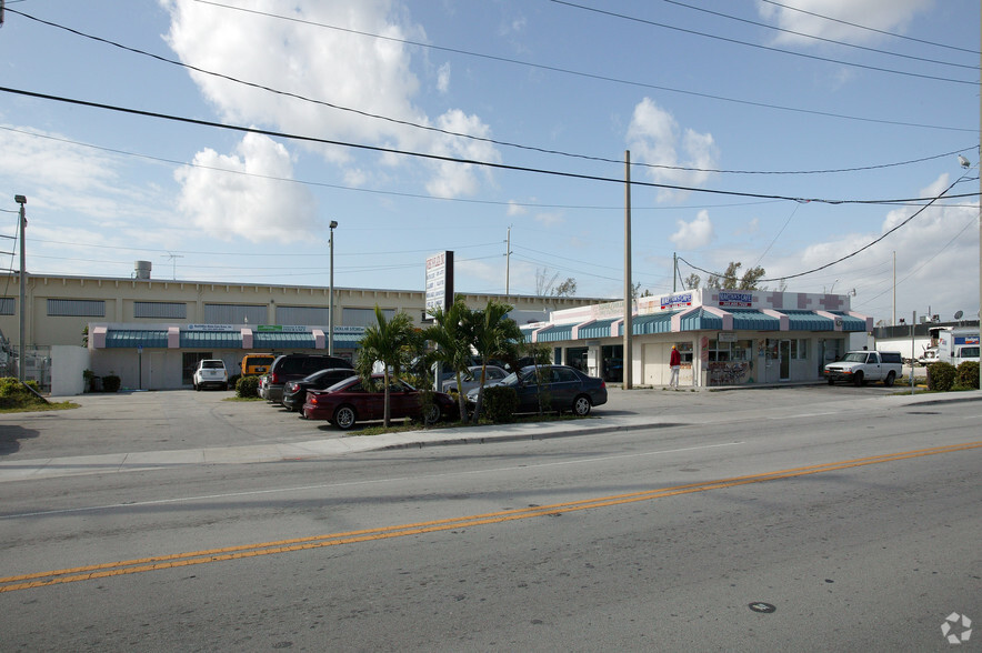 330-332 W 9th St, Hialeah, FL en alquiler - Foto del edificio - Imagen 3 de 67