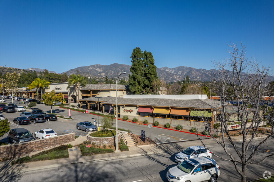 635 Foothill Blvd, La Canada, CA en alquiler - Foto del edificio - Imagen 2 de 11