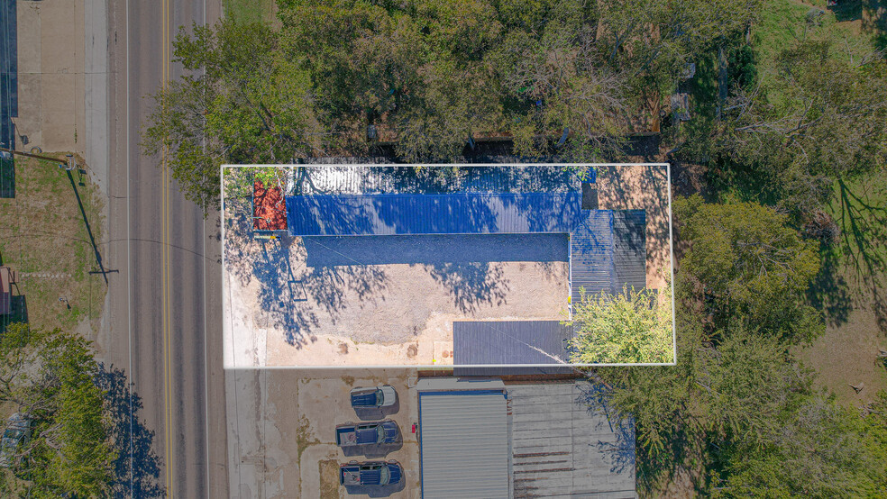 409 S Commerce St, Bremond, TX en venta - Foto principal - Imagen 2 de 30