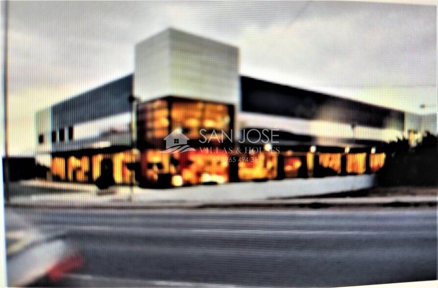 Nave en Dolores en alquiler - Foto del edificio - Imagen 2 de 4