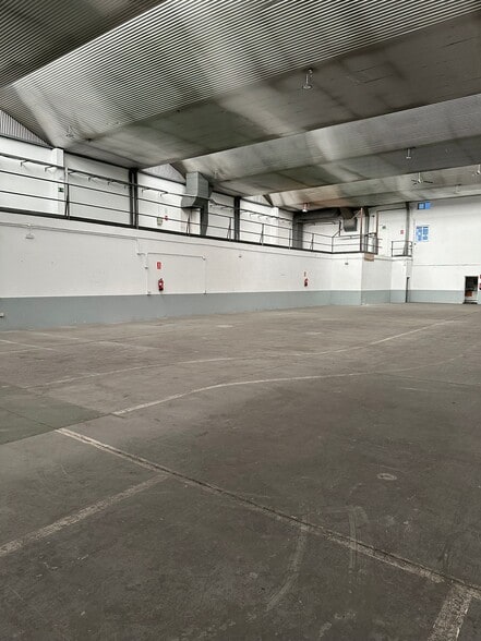 Calle de Torre de Don Miguel, 33, Madrid, Madrid en alquiler - Foto del edificio - Imagen 2 de 7