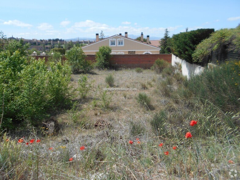 Terreno en Ávila, Ávila en venta - Foto del edificio - Imagen 2 de 7