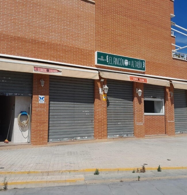 Más detalles de Local en venta