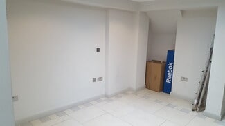 Más detalles de 203 Kilburn High Rd, London - Local en alquiler