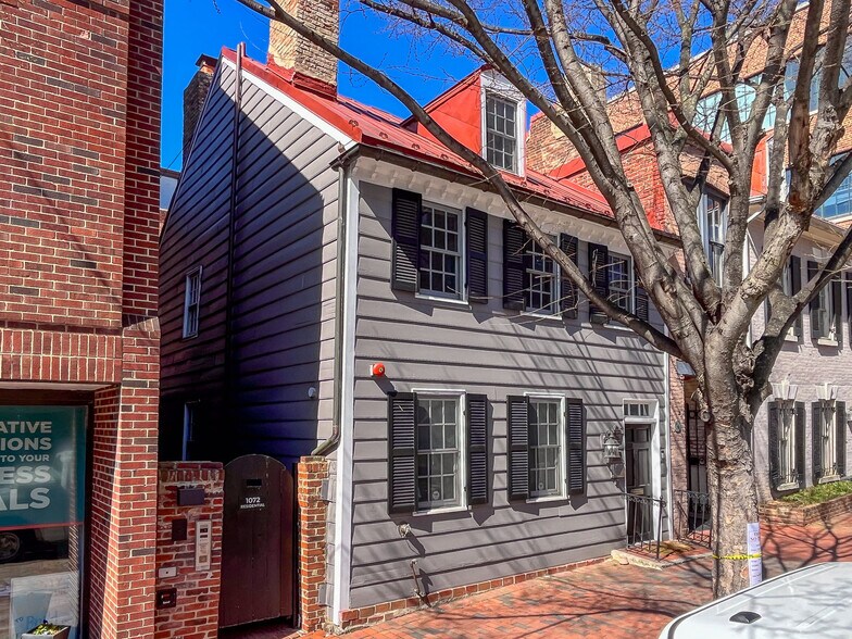 1072 Thomas Jefferson St NW, Washington, DC en venta - Foto del edificio - Imagen 1 de 1