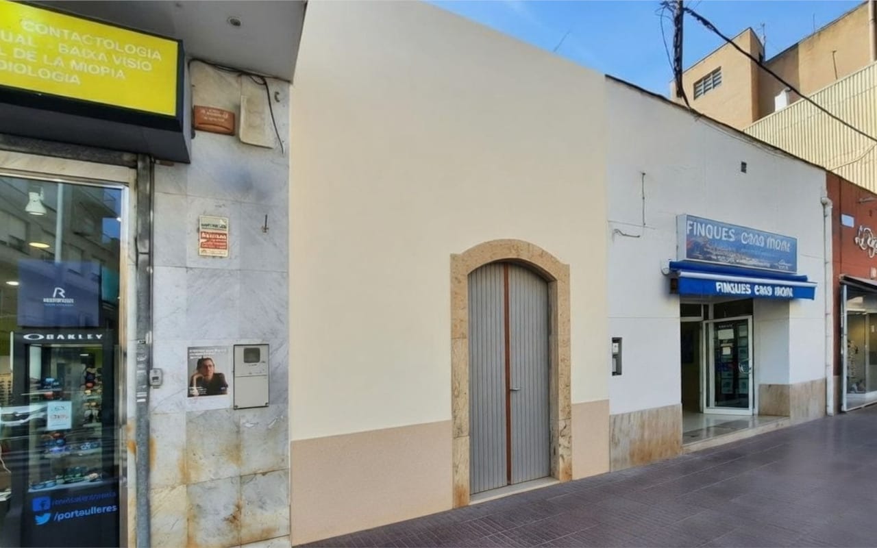 Local en Sant Carles de la Ràpita, Tarragona en alquiler Foto del edificio- Imagen 1 de 4
