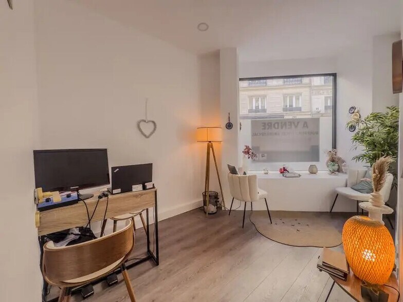 10 Rue Geoffroy-Marie, Paris en venta - Foto del interior - Imagen 2 de 11