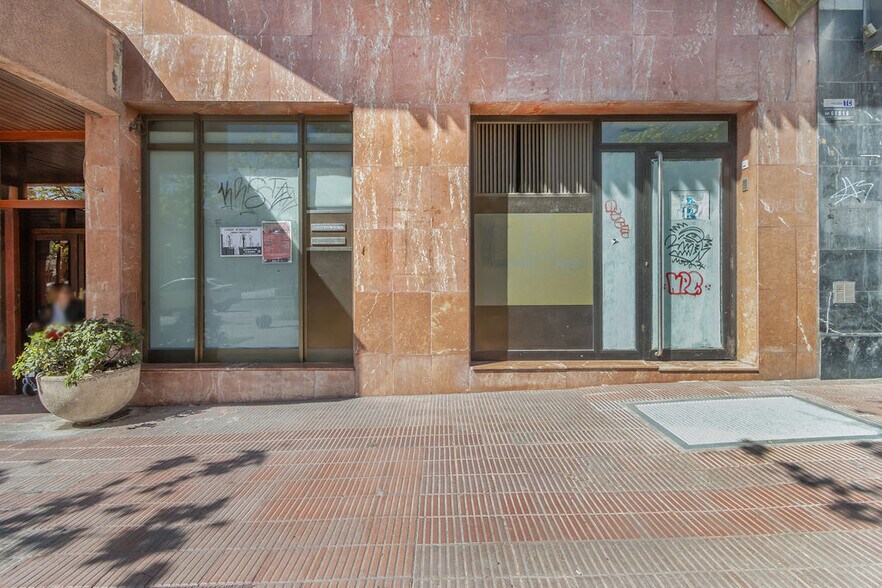 Local en Lleida, Lérida en alquiler - Foto del edificio - Imagen 2 de 18