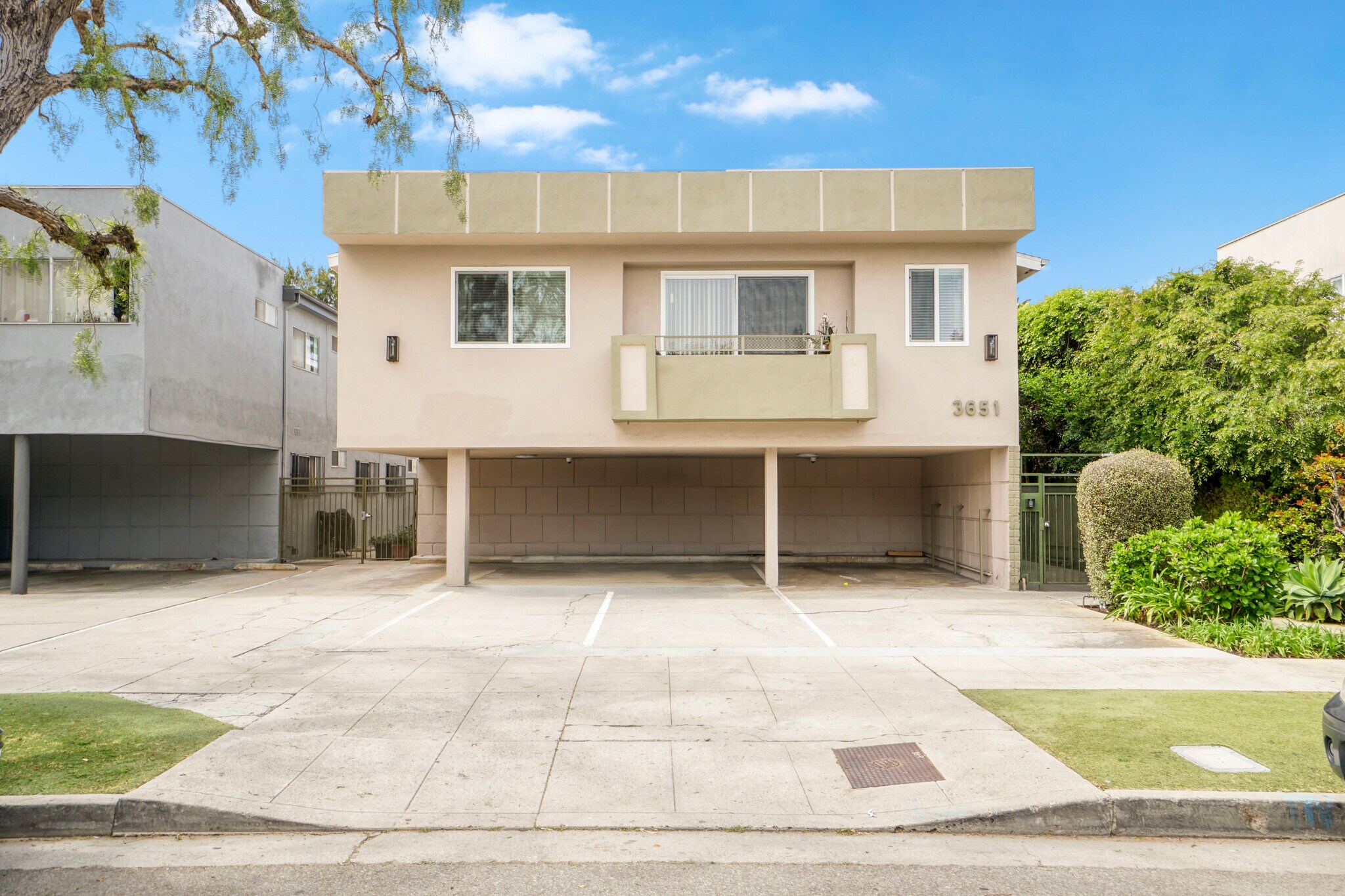 3651 Mclaughlin Ave, Los Angeles, CA en venta Foto del edificio- Imagen 1 de 1