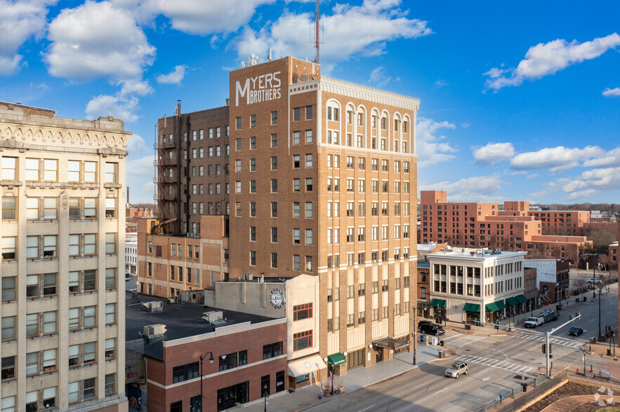 1 W Old State Capitol Plz, Springfield, IL en venta - Foto principal - Imagen 1 de 3