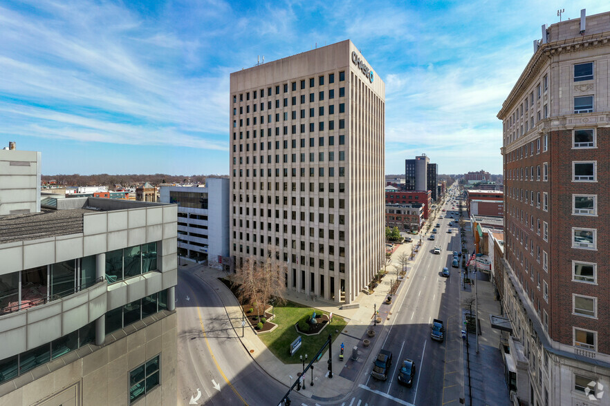 201 E Main St, Lexington, KY en alquiler - Foto del edificio - Imagen 1 de 7