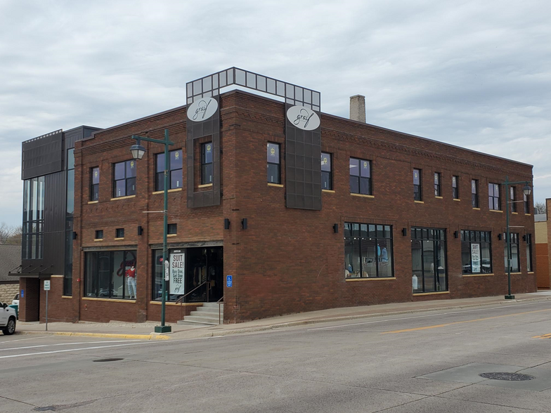 202 Bridge St W, Owatonna, MN en alquiler - Foto del edificio - Imagen 1 de 15