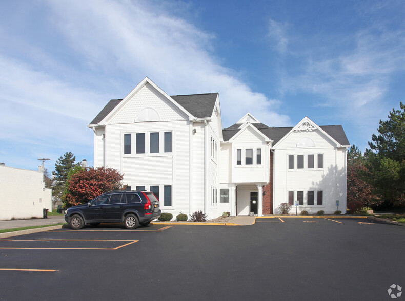 21 Union Hill Dr, Spencerport, NY en alquiler - Foto del edificio - Imagen 2 de 17