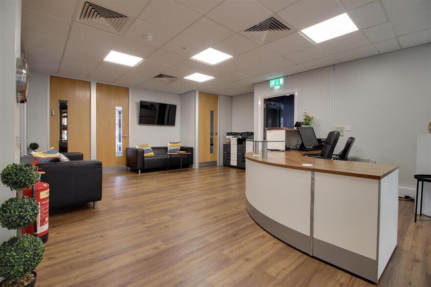 1A-1B Greenfield Cres, Birmingham en alquiler - Foto del interior - Imagen 3 de 24