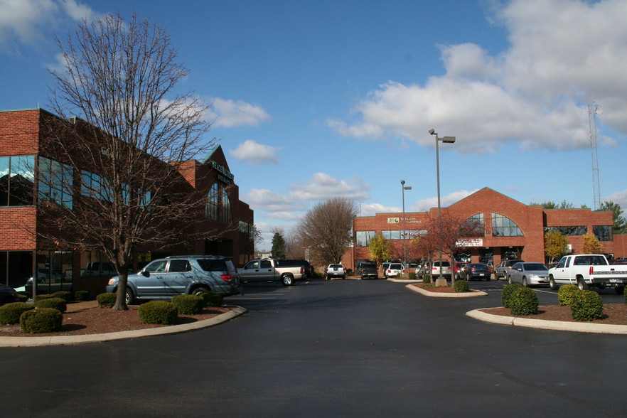 1945 Scottsville Rd, Bowling Green, KY en alquiler - Foto del edificio - Imagen 1 de 2