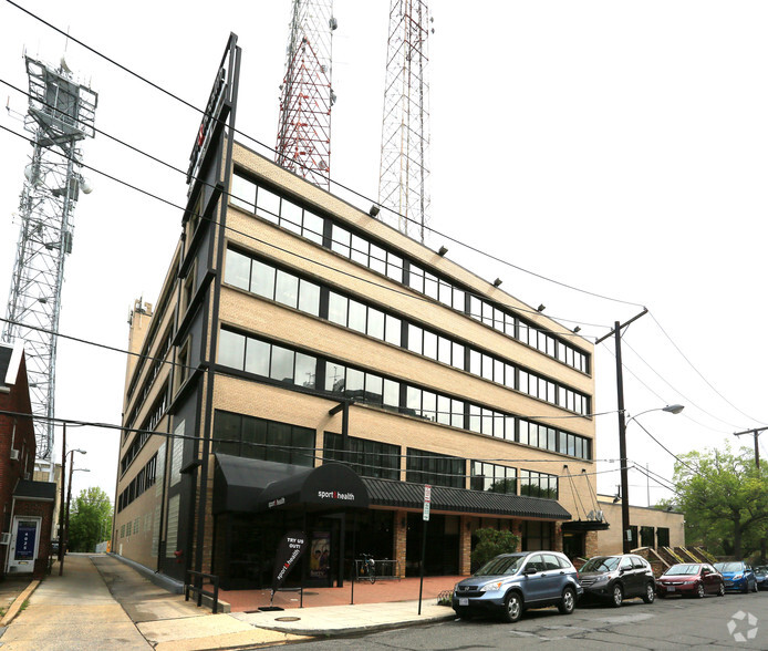 4001 Brandywine St NW, Washington, DC en alquiler - Foto del edificio - Imagen 1 de 8