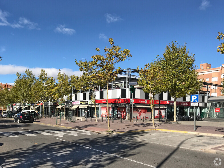 Calle de la Alegría, 4, Fuenlabrada, Madrid en alquiler - Foto del edificio - Imagen 2 de 2