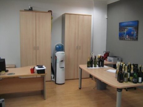 Local en SEVILLA en alquiler - Foto del interior - Imagen 3 de 27