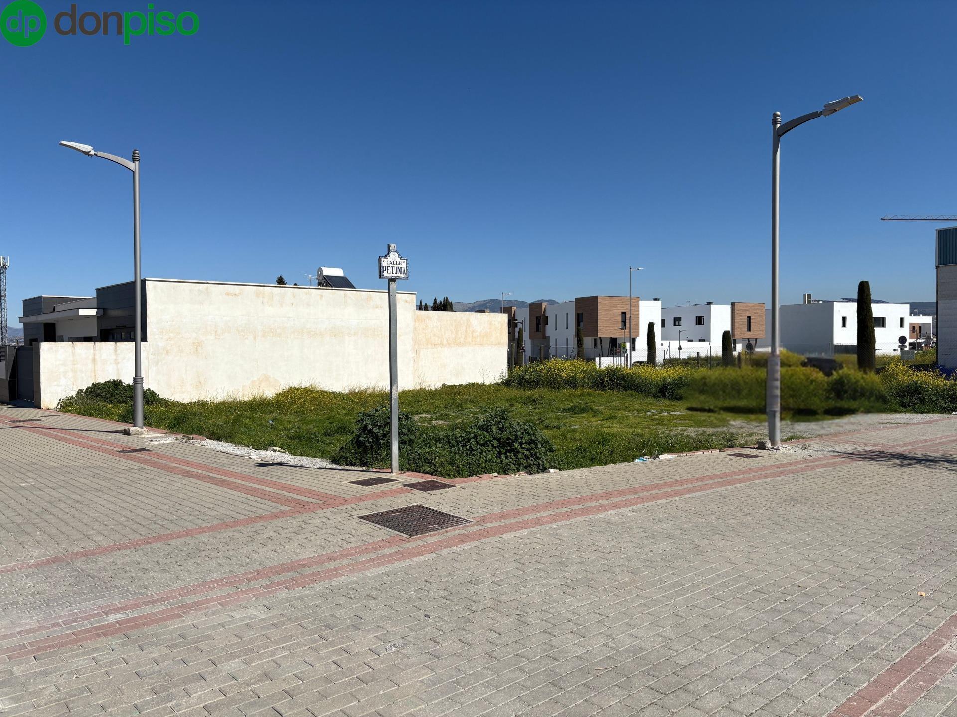 Calle Petunia, 2, Churriana de la Vega, Granada en venta Foto principal- Imagen 1 de 9