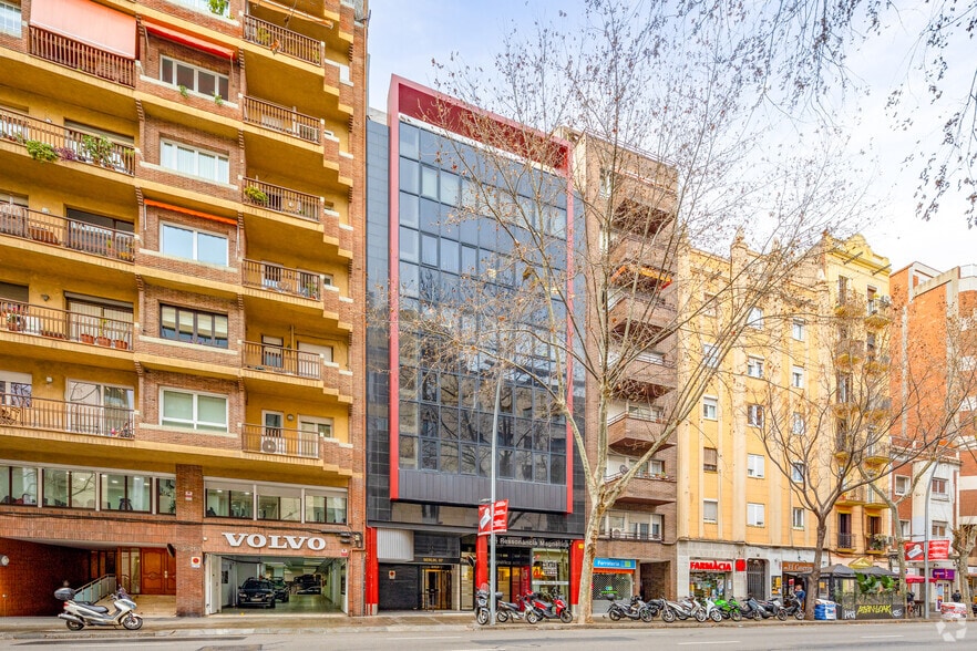Oficina en Barcelona, Barcelona en alquiler - Foto del edificio - Imagen 2 de 2