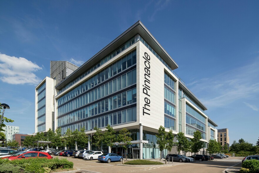 Midsummer Blvd, Milton Keynes en alquiler - Foto del edificio - Imagen 1 de 9