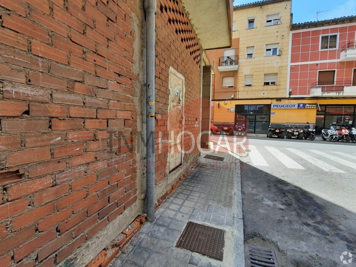 Ávila, AVI 05005 - Unidad Puerta L2, Esc. 1 -  - Foto del interior - Image 1 of 7