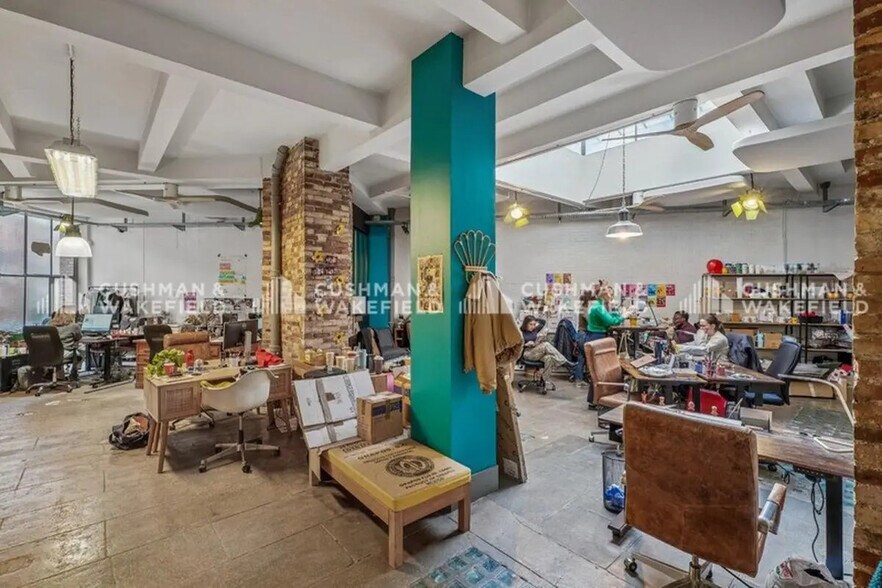 103 Rue La Fayette, Paris en alquiler - Foto del edificio - Imagen 2 de 16