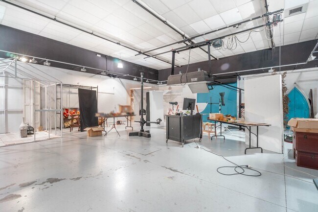 Más detalles de Calle Marcos del Torniello, 19, Avilés - Local en venta