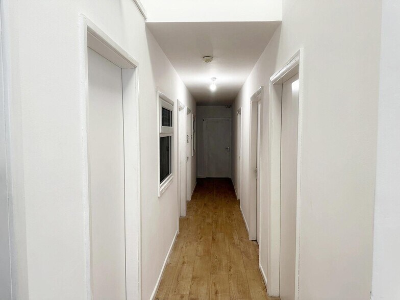 17-23 Broughton Ln, Manchester en alquiler - Foto del edificio - Imagen 3 de 5