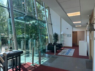 Más detalles de Quilters Way, Stoke Mandeville - Oficina en alquiler