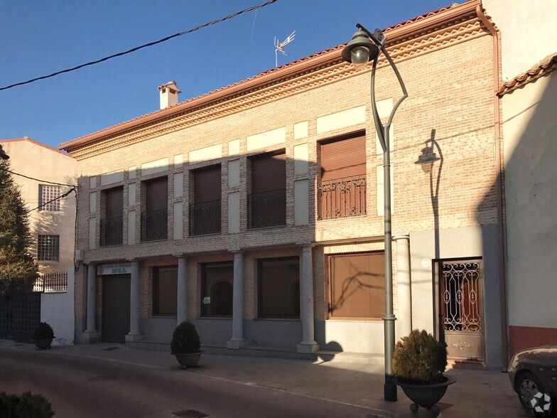 Calle Real, 3, Villaluenga de la Sagra, Toledo en venta - Foto principal - Imagen 2 de 3