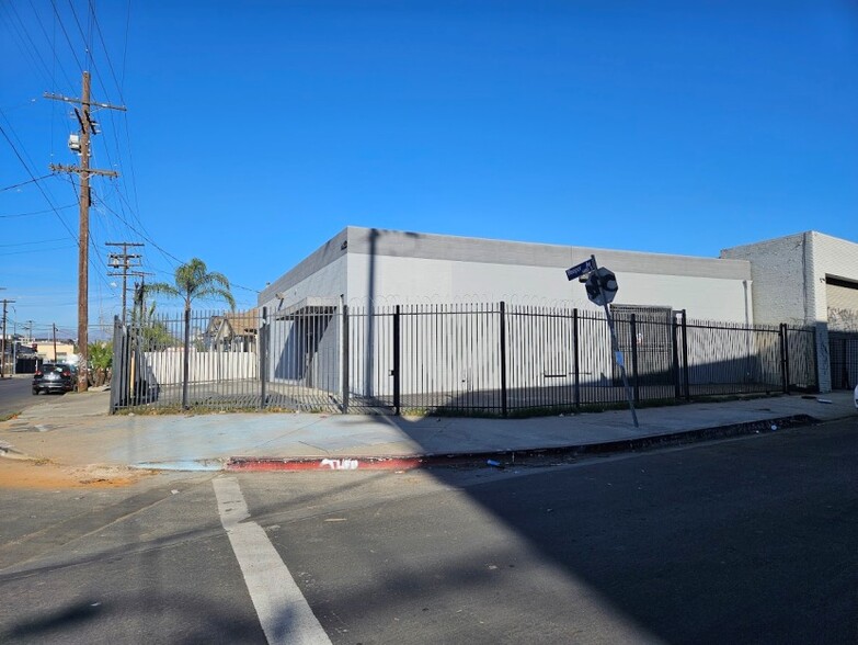 1422 Hooper Ave, Los Angeles, CA en alquiler - Foto del edificio - Imagen 3 de 6